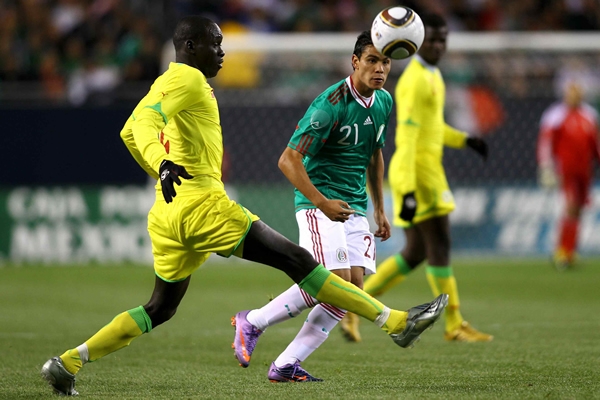 Mame Assane, luchando por Pablo Barrera