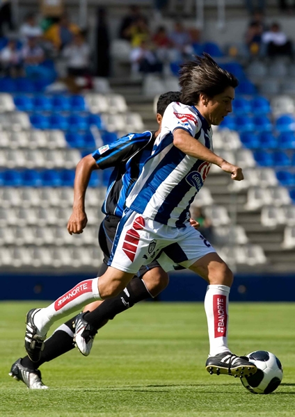 Manso anotó uno de los goles