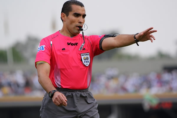 Marco Antonio Rodríguez fue el árbitro del encuentro
