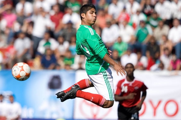 Martín Galván de la Selección Mexicana ante Trinidad y Tobago en el Premundial Sub-17.