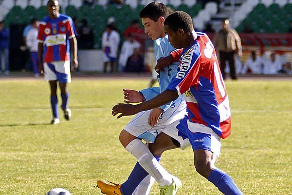 Mauricio Baldivieso44