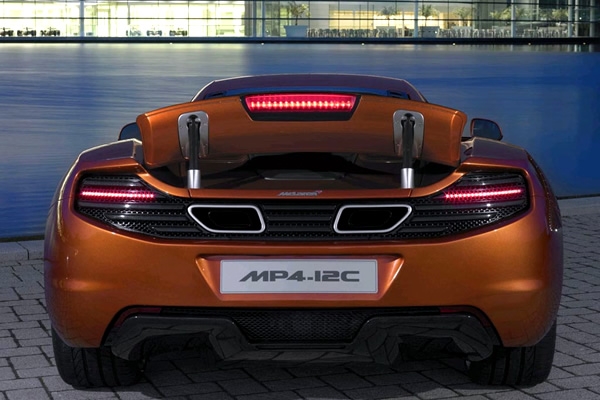 McLaren MP4-12C 3