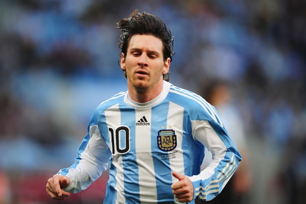 Messi no cumpiló con las expectativas