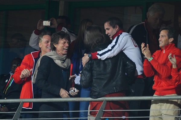 Mike Jagger también estuvo en las tribunas