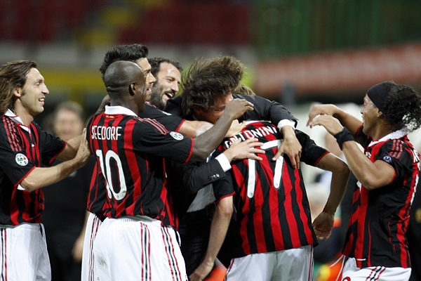 Milán 3-0 Juventus11