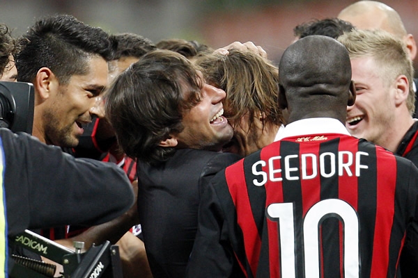 Milán 3-0 Juventus10