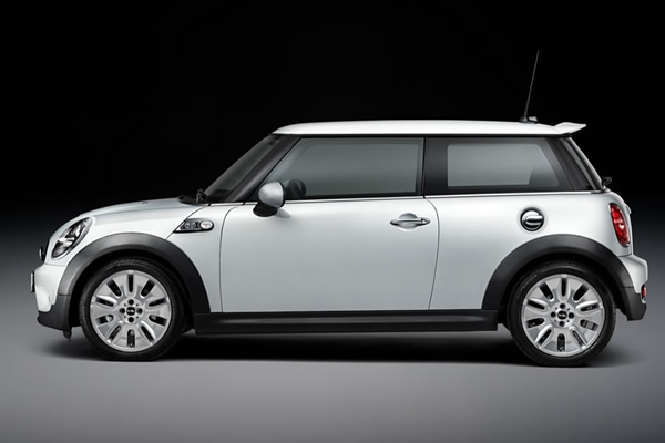 Mini festeja su 50 aniversario con dos ediciones especiales 3