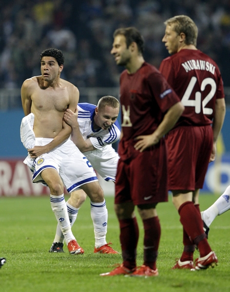 Ante la mirada triste de los de Rubin Kazan fetejaron el gol.