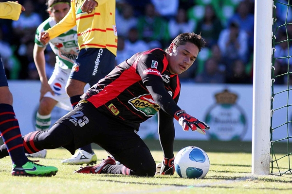 Moisés Muñoz tuvo algunas atajadas para destacar.