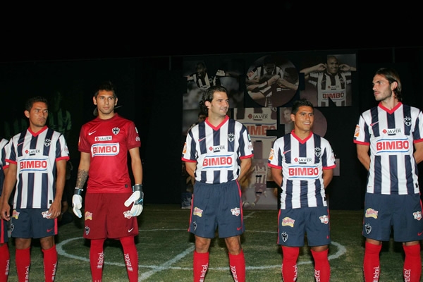 Monterrey presentó su nuevo uniforme