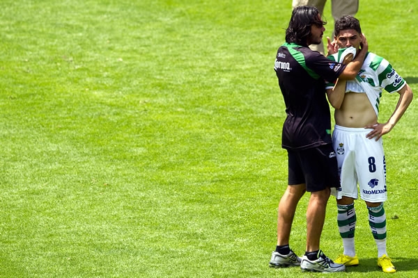 Morales se vio muy afectado.