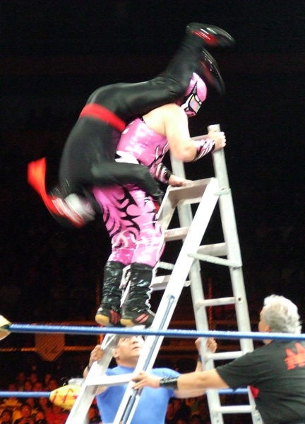 Octagoncito eliminó a Mini Abismo