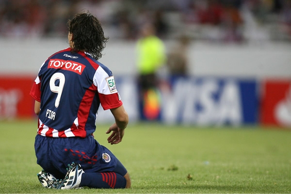 omar arellano de chivas ante lanus