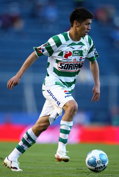 Oribe Peralta no marcó, pero dio un gran partido