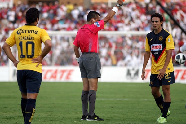 Parecía que la delantera americanista se quedaría sin gol