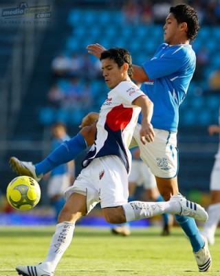 Partido peleado enre Cruz Azul y Atlante.
