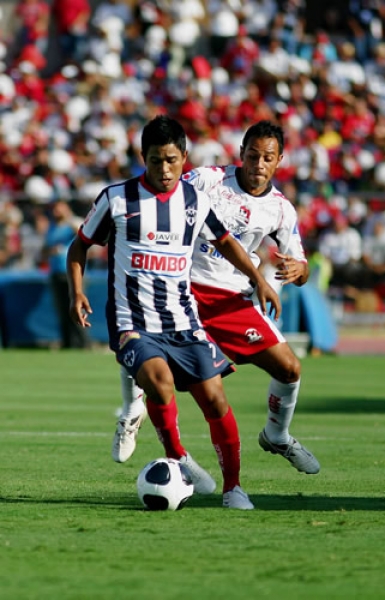 Partido peleado entre Indios y Monterrey.
