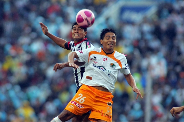 Partido peleado entre Monterrey y Jaguares