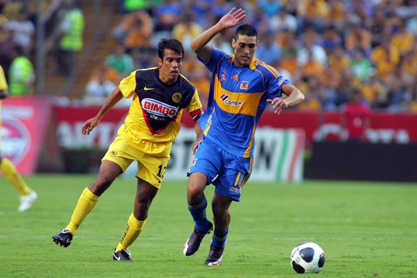 Partido peleado entre Tigres y América