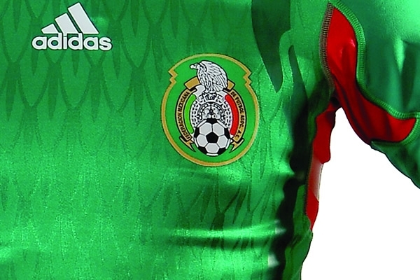 Playera Tri8