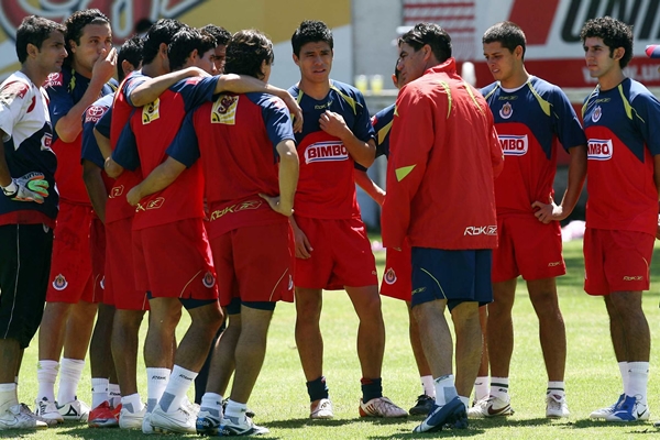 Presentación de Francisco Ramírez como técnico de Chivas.