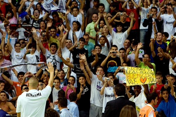 Presentación de Karim Benzema en el Bernabéu