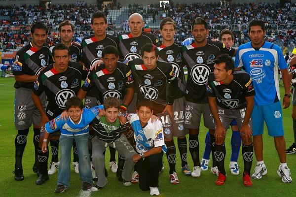Puebla posa para las cámaras