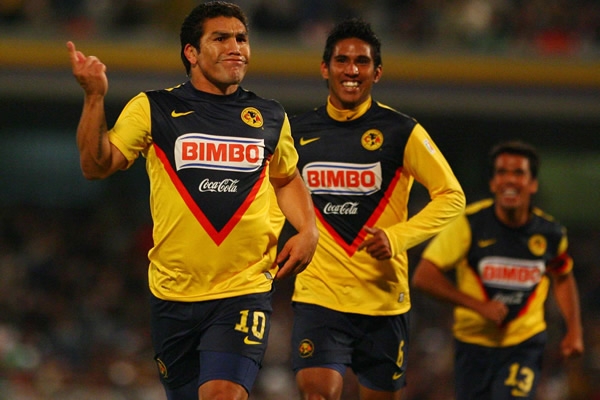 Pumas-América 37