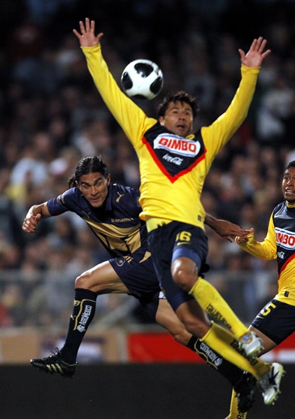 Pumas-América 18