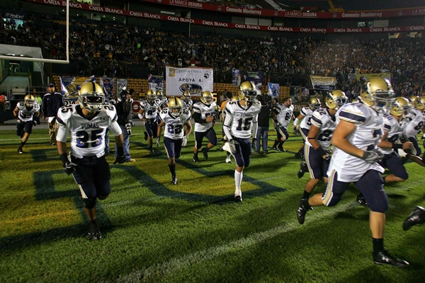 Pumas CU salió con gran actitud al emparrillado.