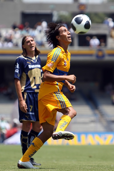 pumas tigres 43