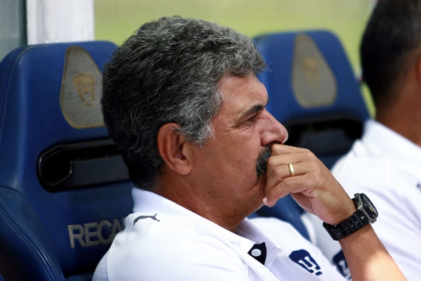Pumas 1-2 Tigres... Duelo de fieras