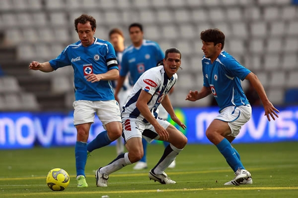 Raldes y Torrado marcan a Mendivil