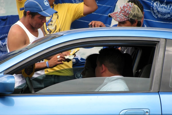 Reventa en el Cuscatlán Acto 2.