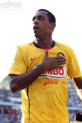 Robert de Pinho jugó su mejor partido con la playera azulcrema.