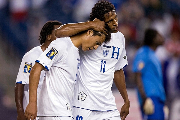 Roger Espinoza4