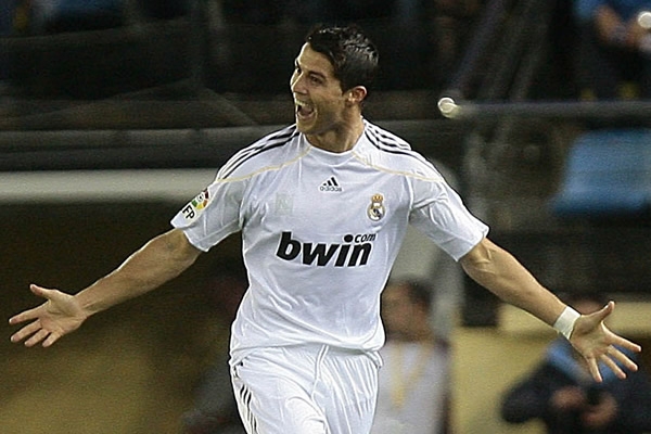 Ronaldo sigue anotando