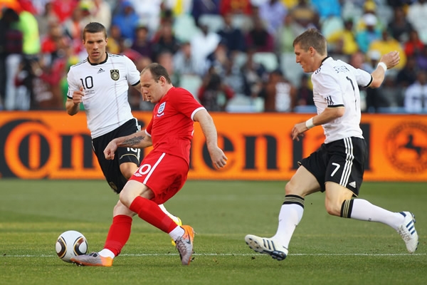 Rooney se fue en blanco