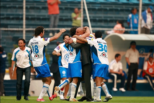 Salvo catástrofe, parece que el Puebla se queda