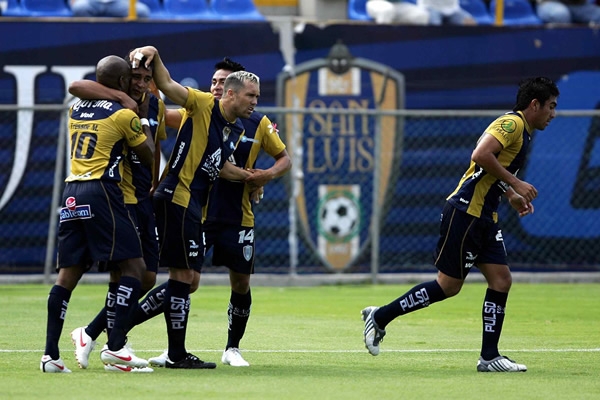 San Luis se fue arriba en el marcador
