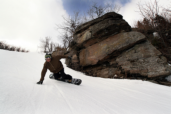 Snowboard en las pistas de Hunter Mountain.