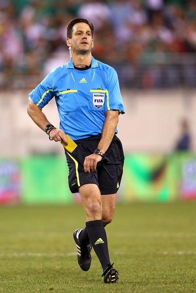 Steven De Piero no tuvo ningún problema en este duelo.