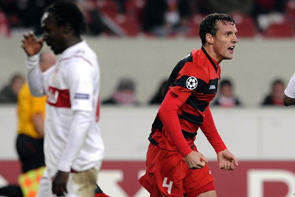 Stuttgart-Sevilla 10
