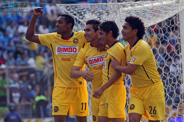 Tarde de alegría azulcrema.