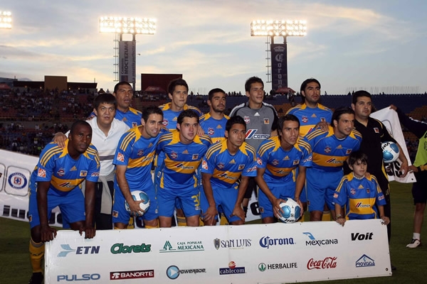 Tigres es retratado antes del inicio del partido