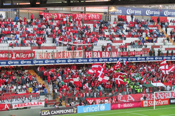 Toluca-Crew