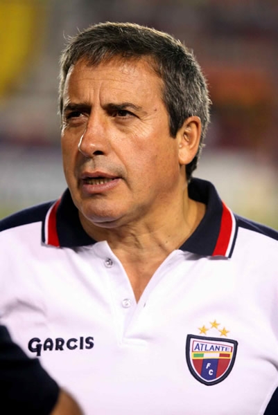 Toño García estuvo presente en el partido