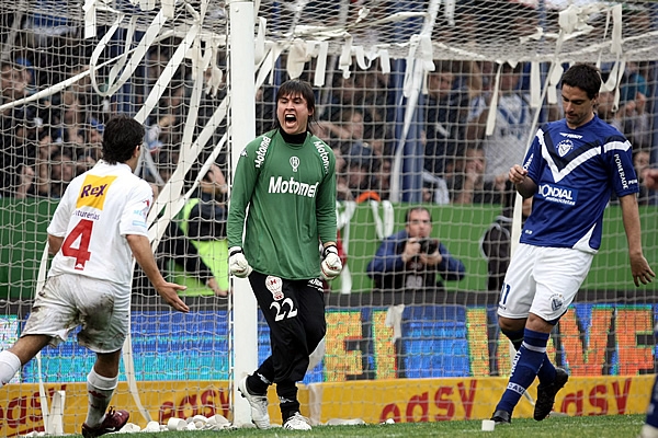Vélez22