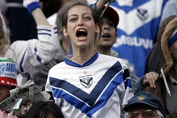 Vélez25