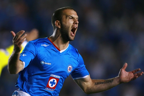 Villa sigue demostrando su calidad